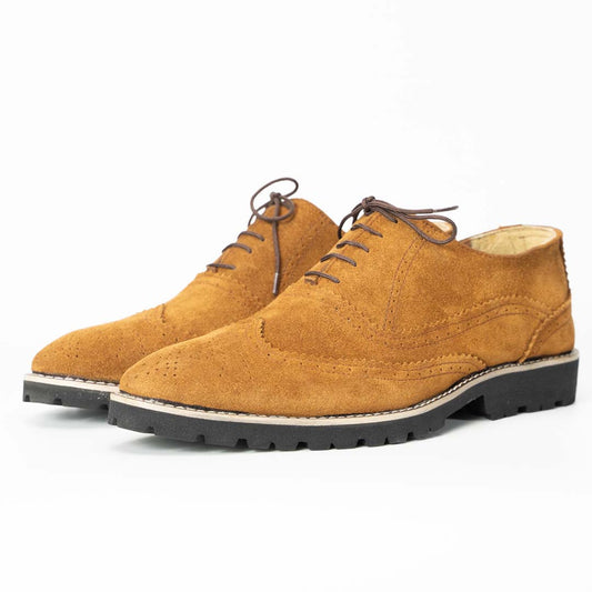 Suede Oxfords camel